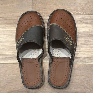 Men's Brown and Black Slip-On Shoes